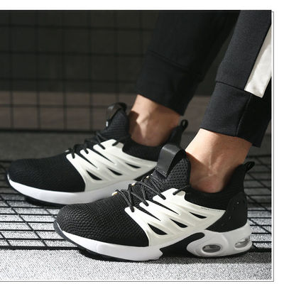 Des chaussures de sécurité industrielles
